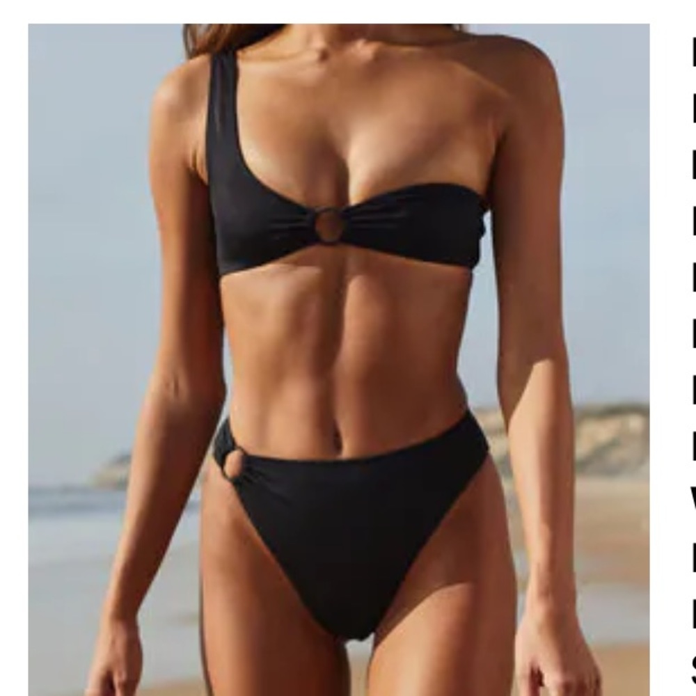 PacSun Black One-Shoulder Ring Bikini